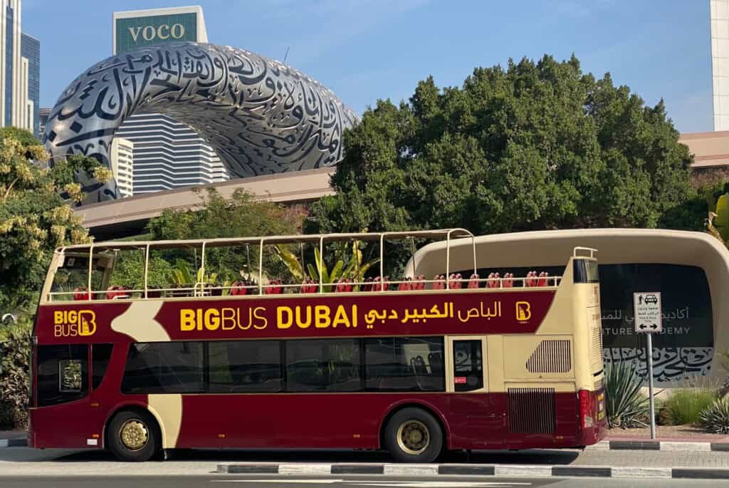 Billet pour la visite touristique de la ville en bus panoramique