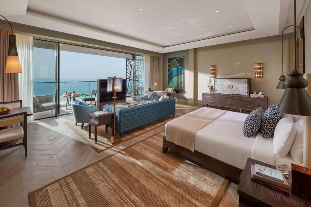 mandarin oriental hotels luxe dubai