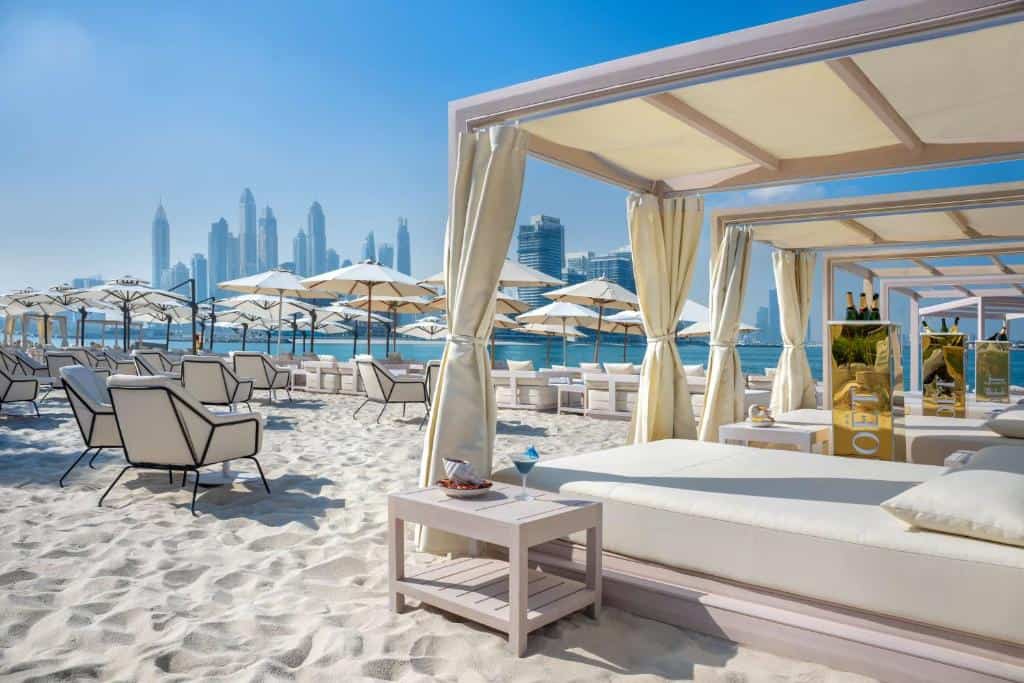 radisson beach jumeirah