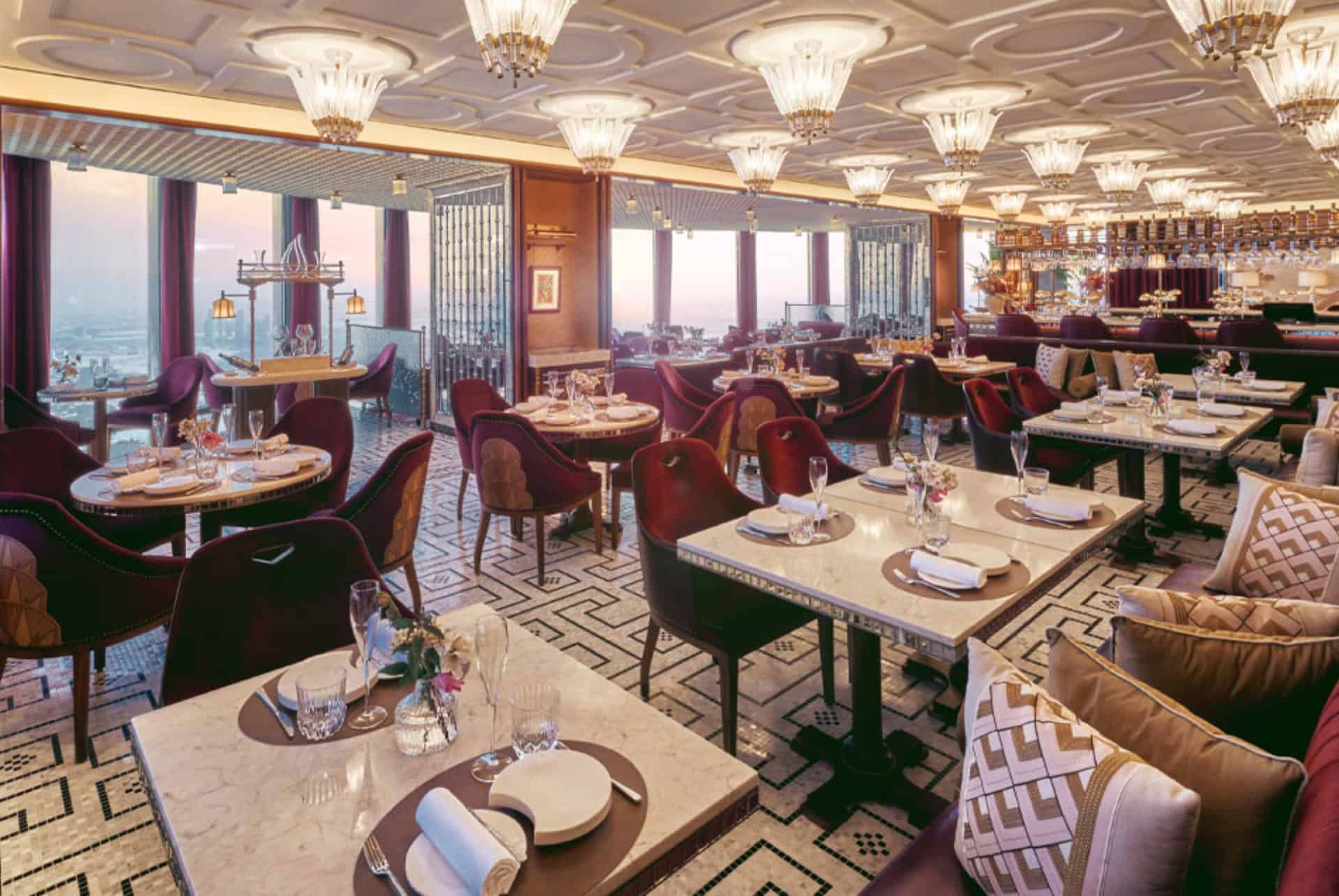 atmosphere restaurant
