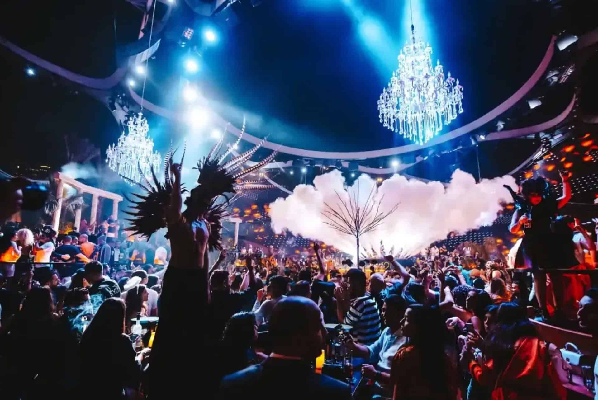 sky club a dubai