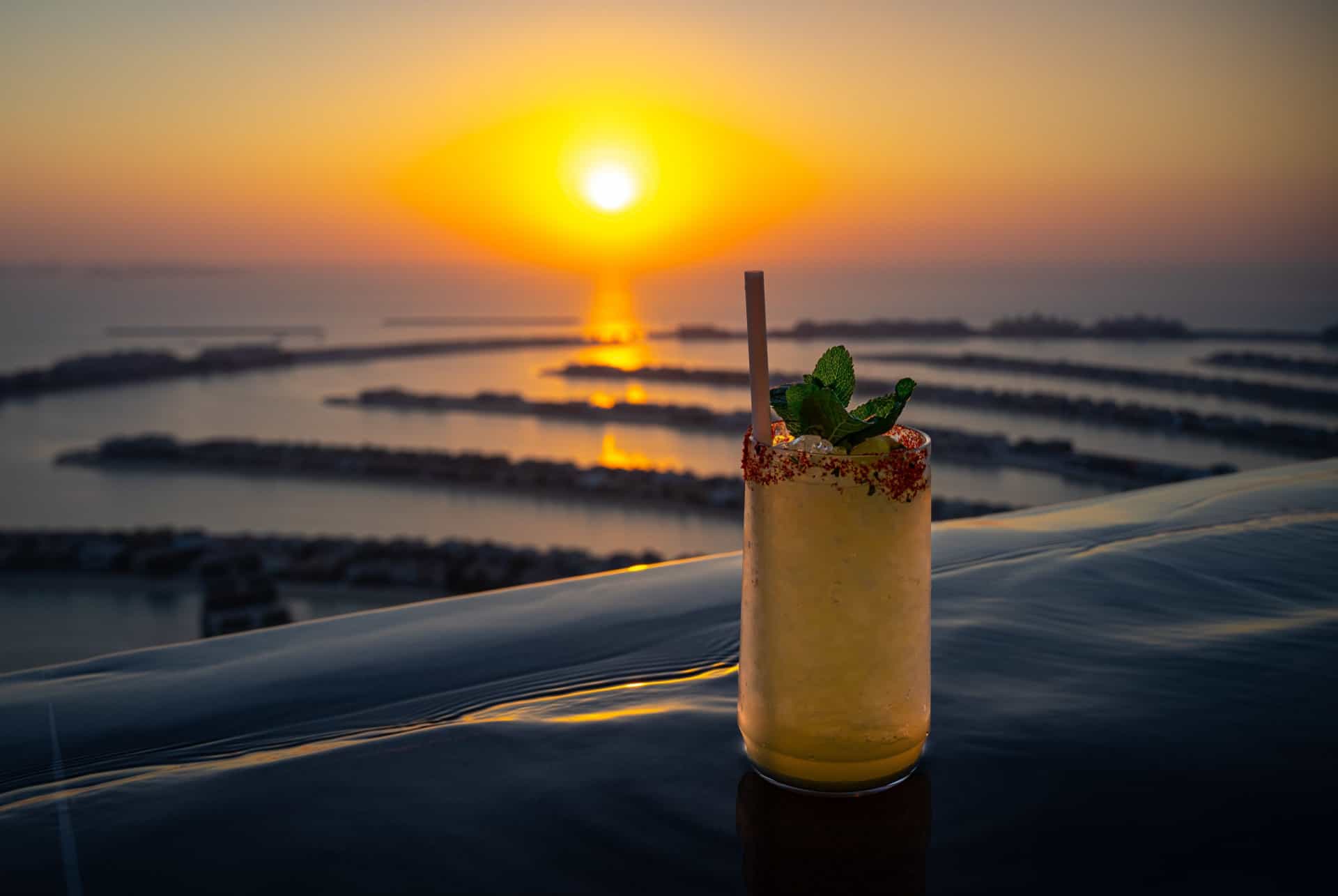 cocktail the palm jumeirah