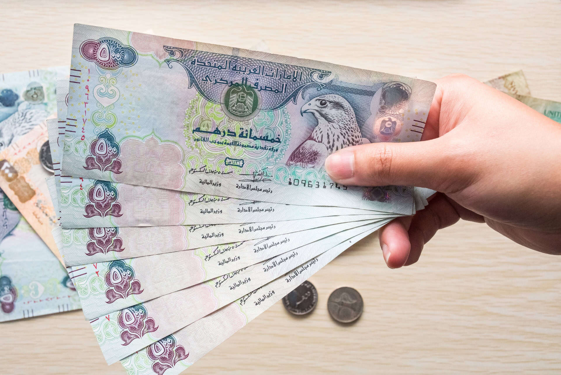 organiser son voyage a dubai - billets de 500 dirhams