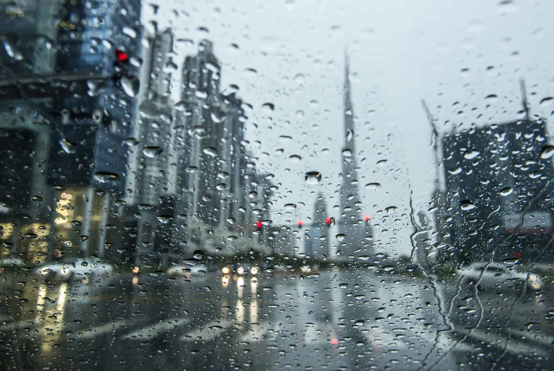 pluie dubai